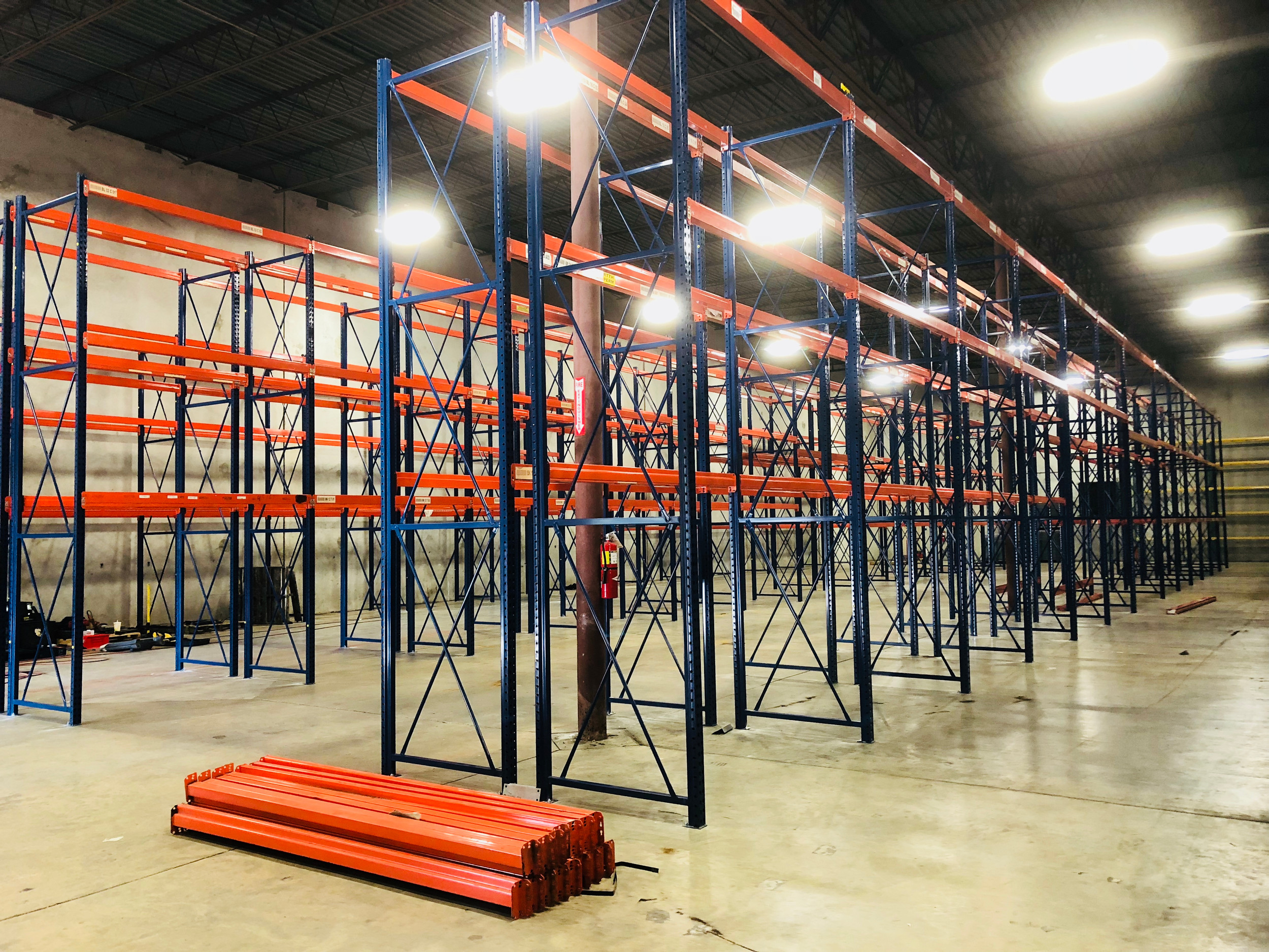 A & R Warehouse Equipment, Inc. photo