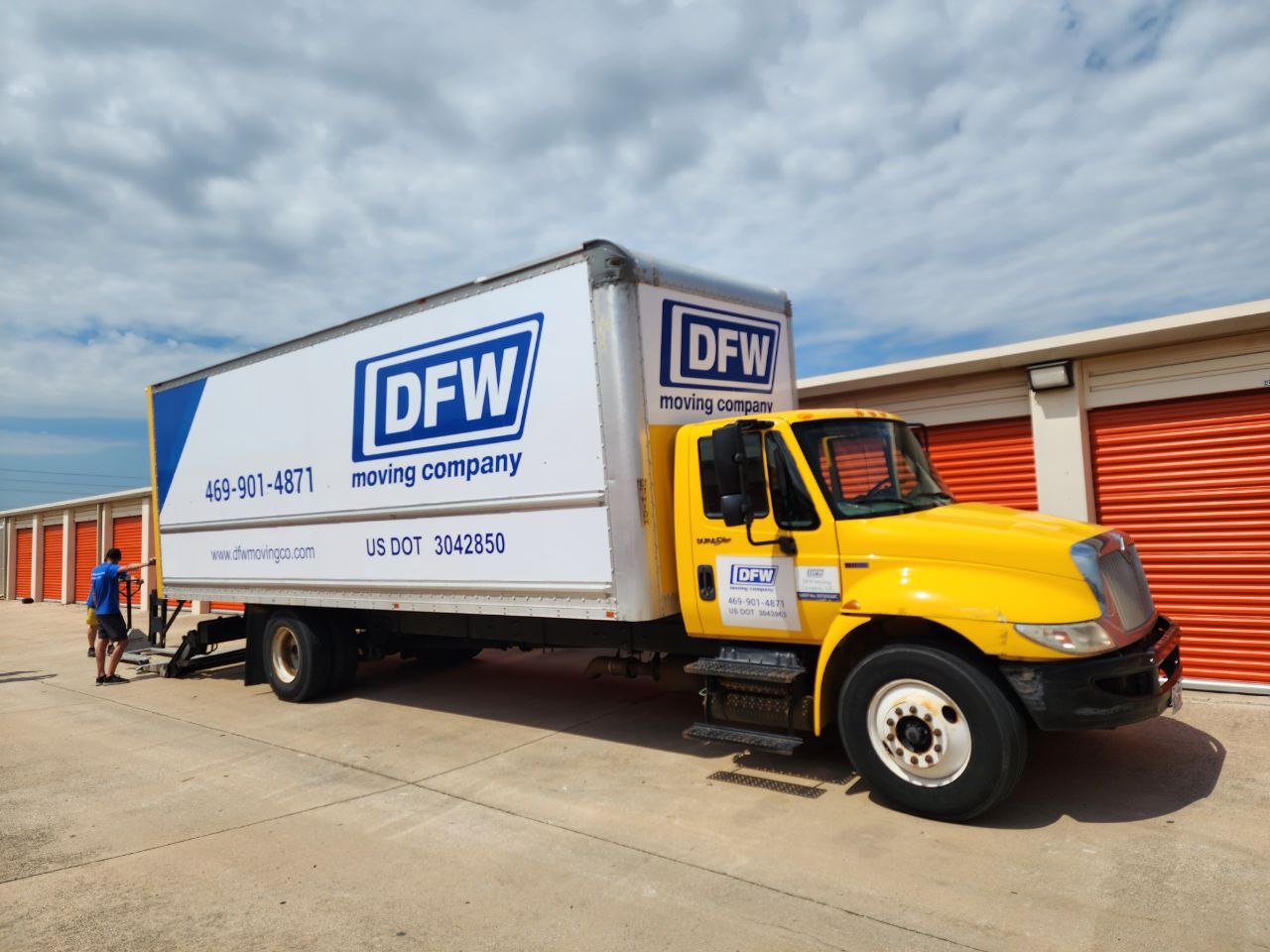 DFW Moving Company, LLC photo