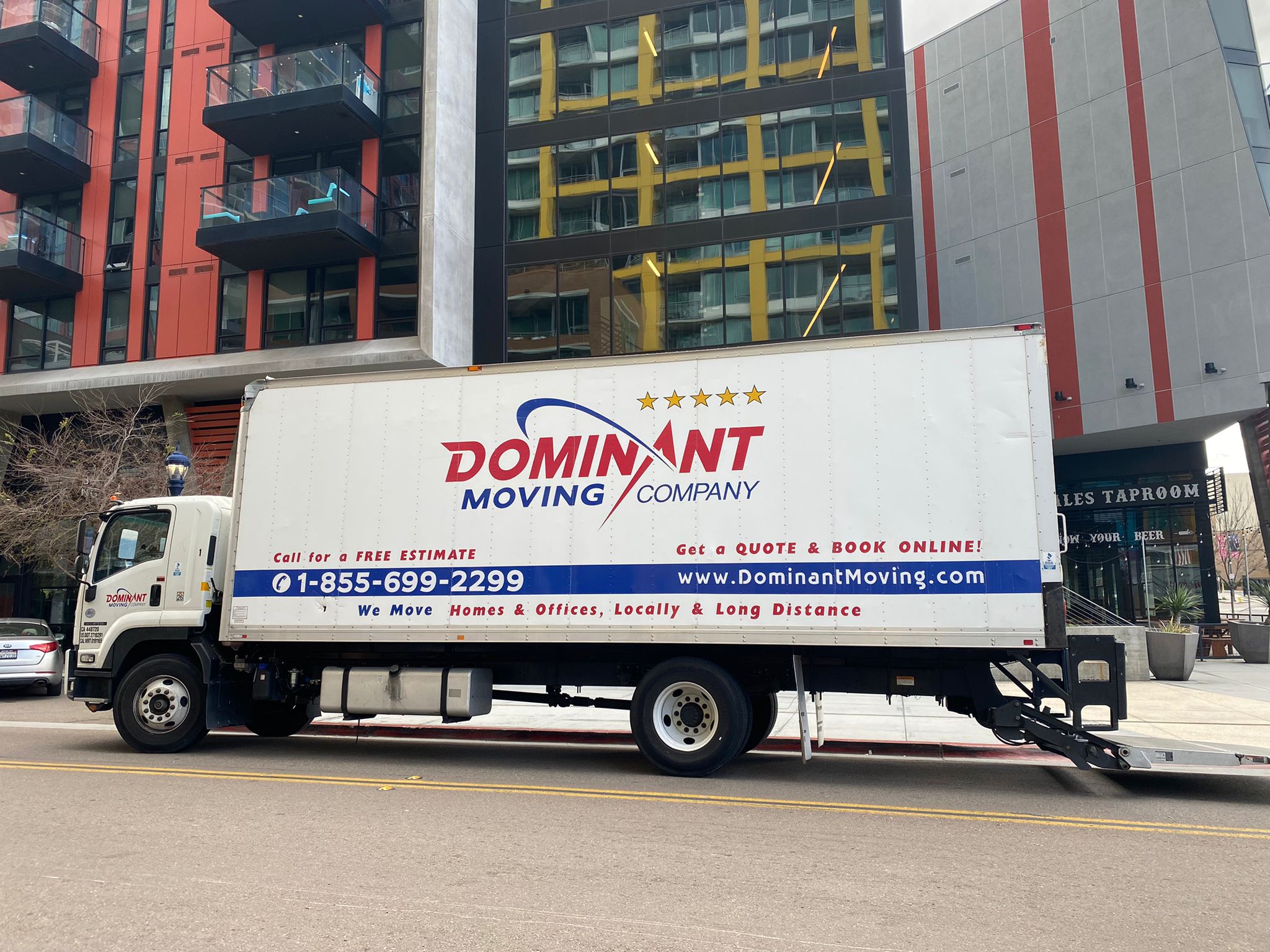 DOMINANT MOVING COMPANY | SAN DIEGO photo