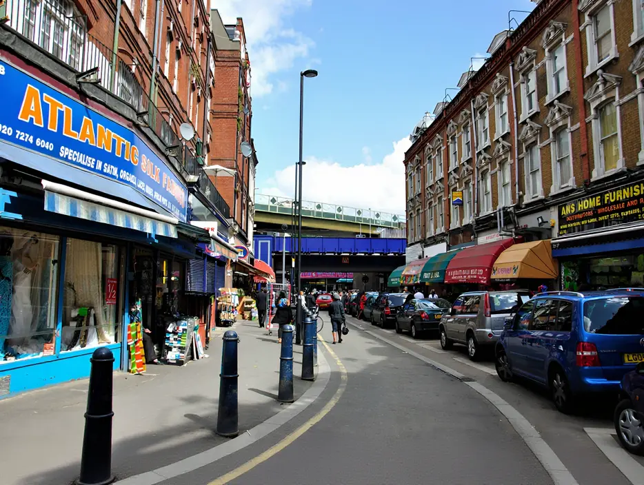 Dorman Removals Brixton photo