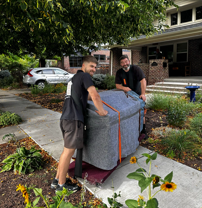Fat and Skinny Movers Denver photo