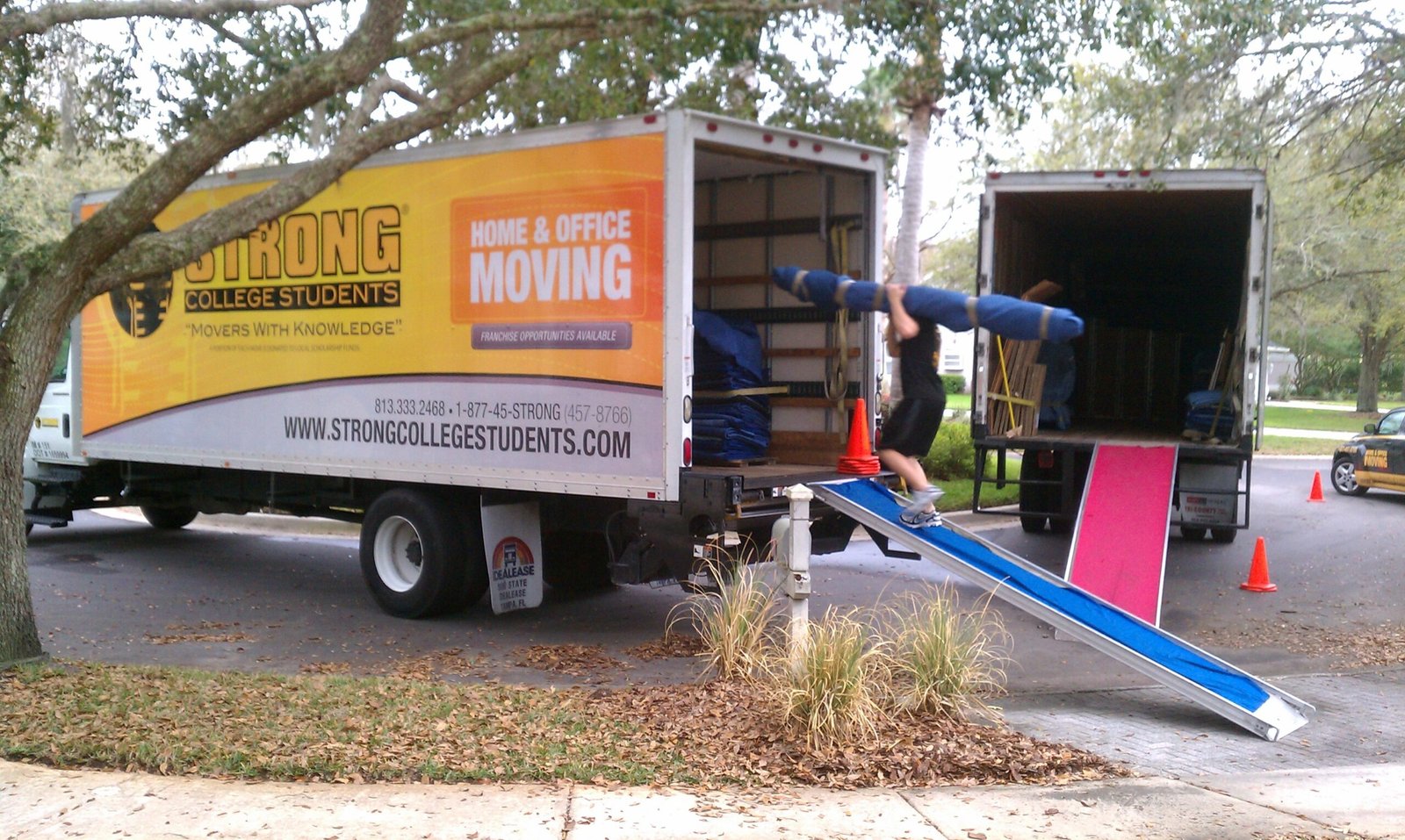 Strong College Students Moving of Tampa | Professional Residential & Commercial Movers photo