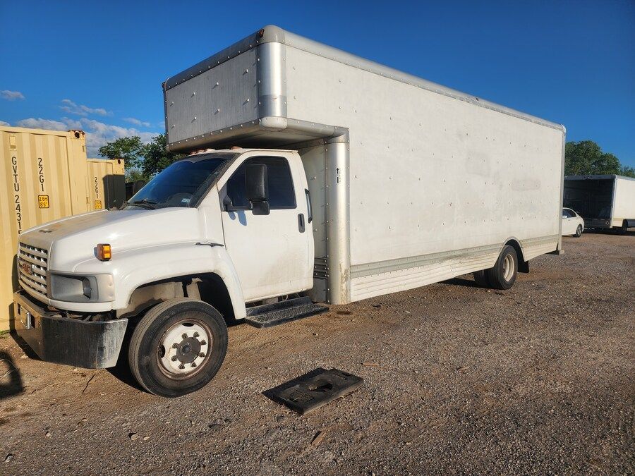 We Can Help Moving and More LLC photo